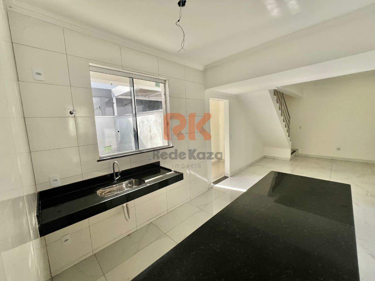 Casa geminada à venda no Piratininga: 