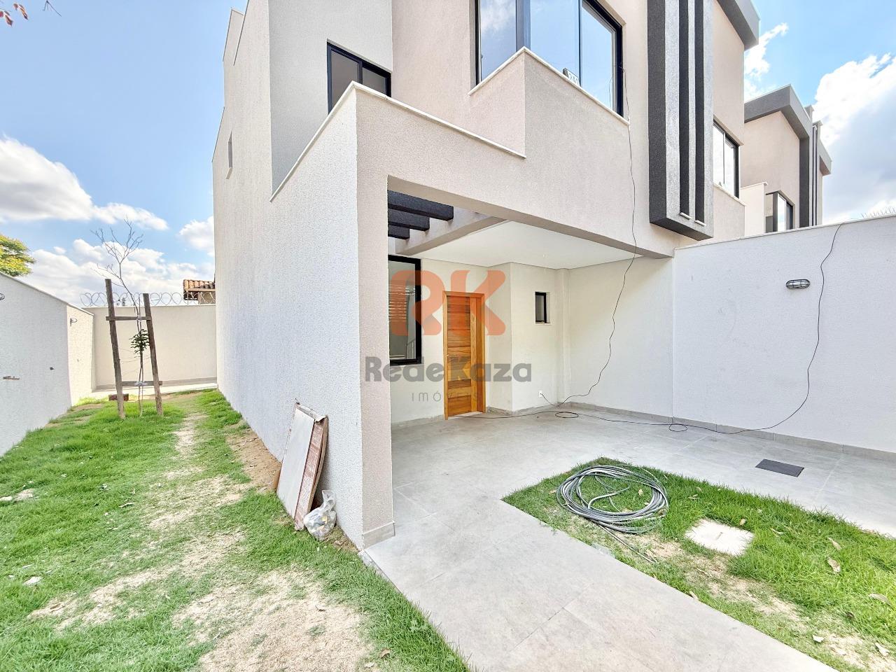 Casa à venda no Itapoã: 