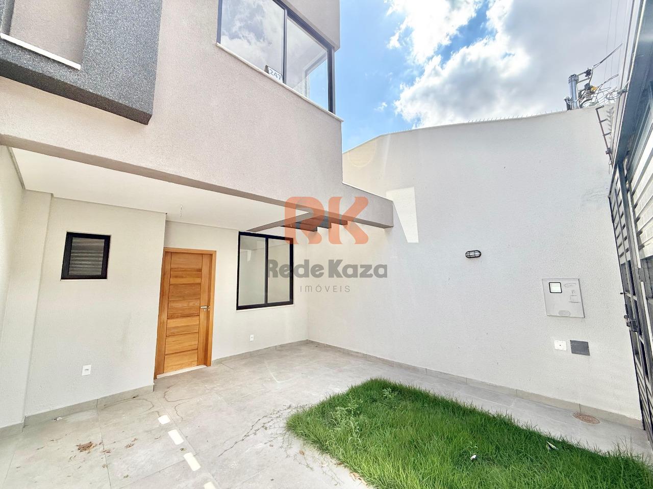 Casa à venda no Itapoã: 