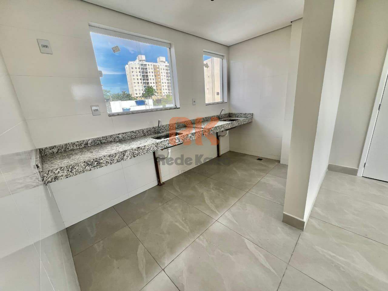 Apartamento à venda no Candelária: 