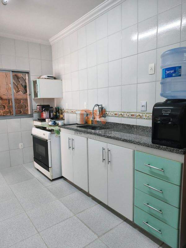 Casa Duplex à venda no Jardim Califórnia: 