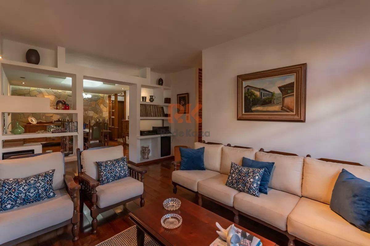 Casa à venda no Alípio de Melo: 