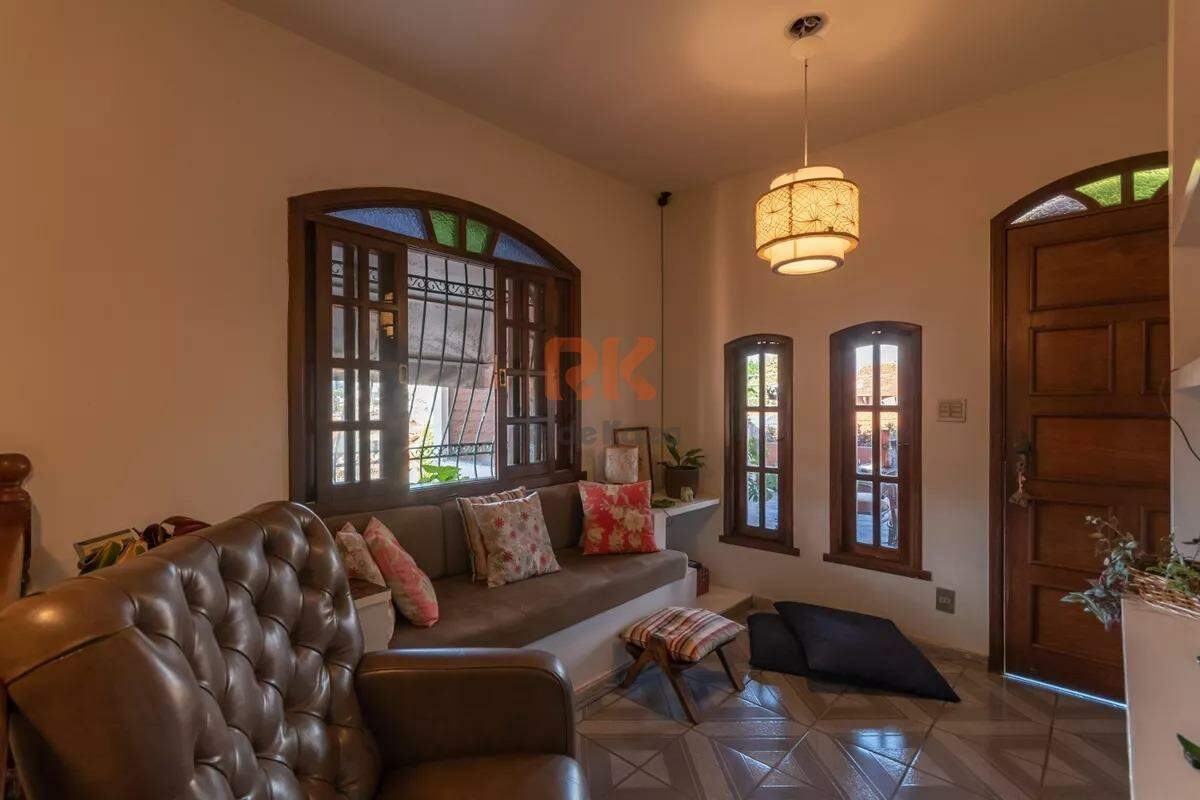 Casa à venda no Alípio de Melo: 