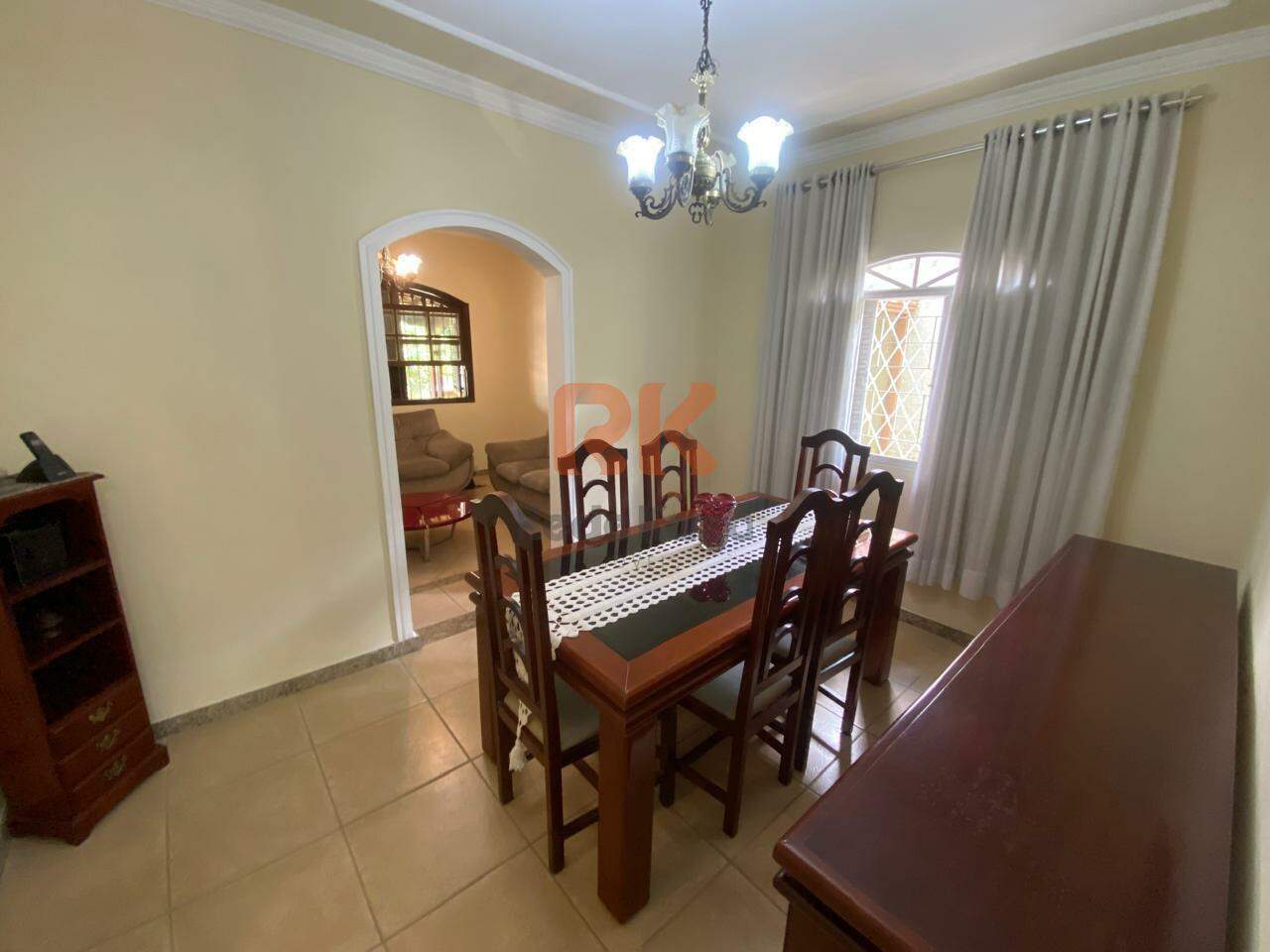 Casa à venda no Alípio de Melo: 