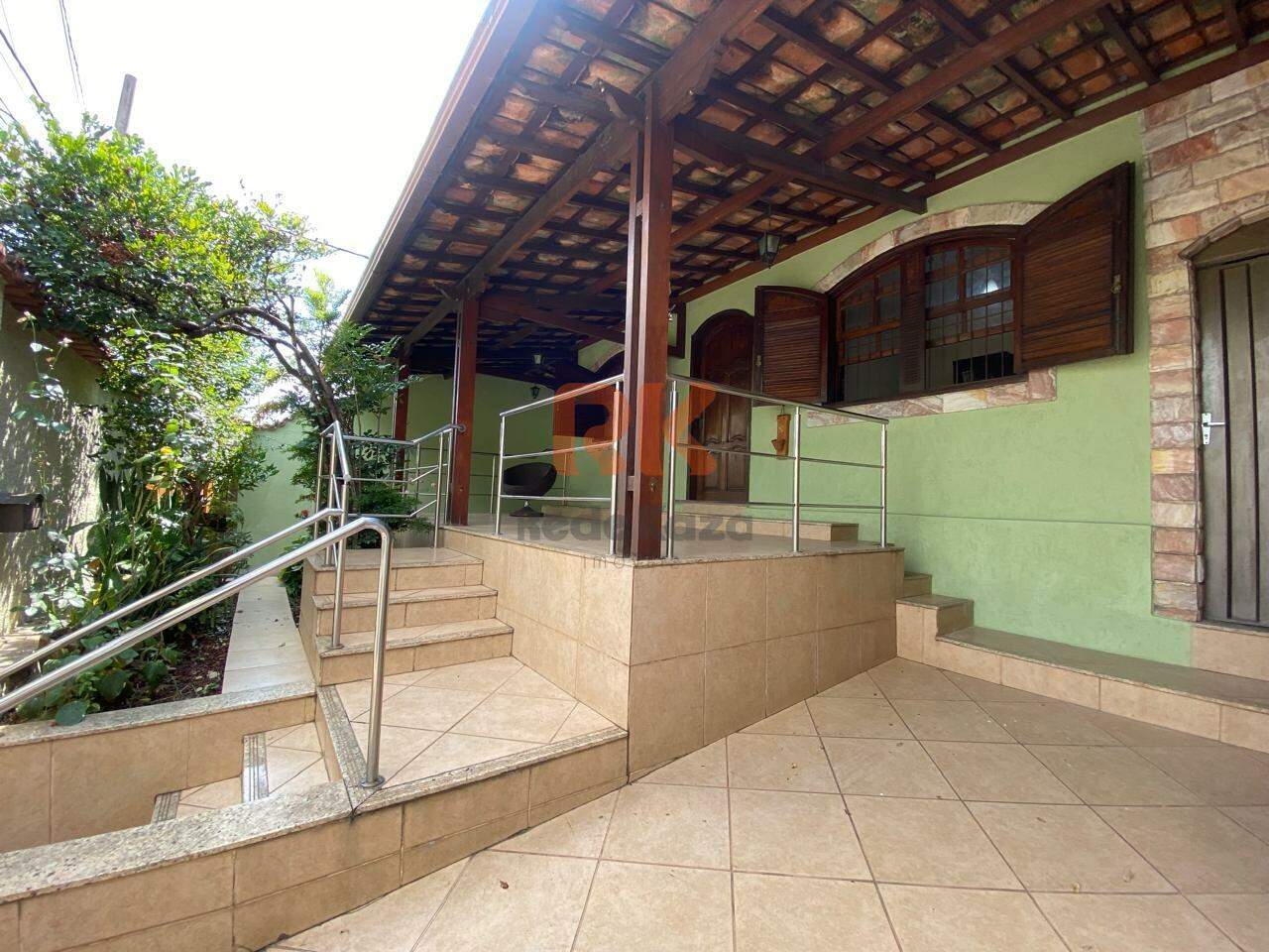 Casa à venda no Alípio de Melo: 