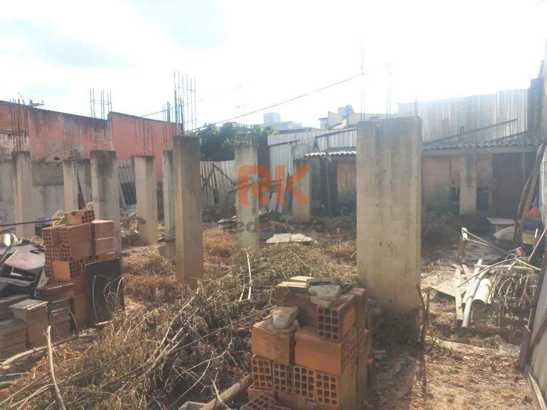 Lote à venda no Itapoã: 