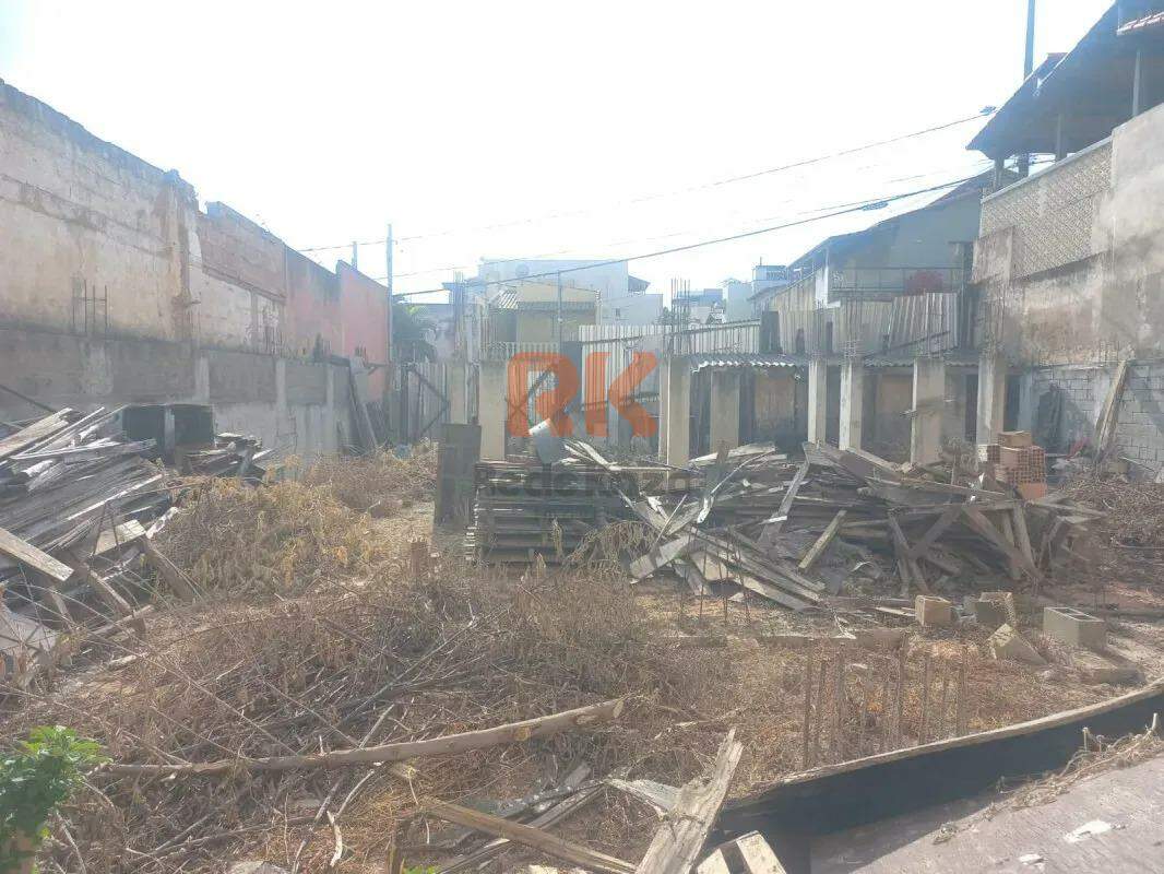 Lote à venda no Itapoã: 