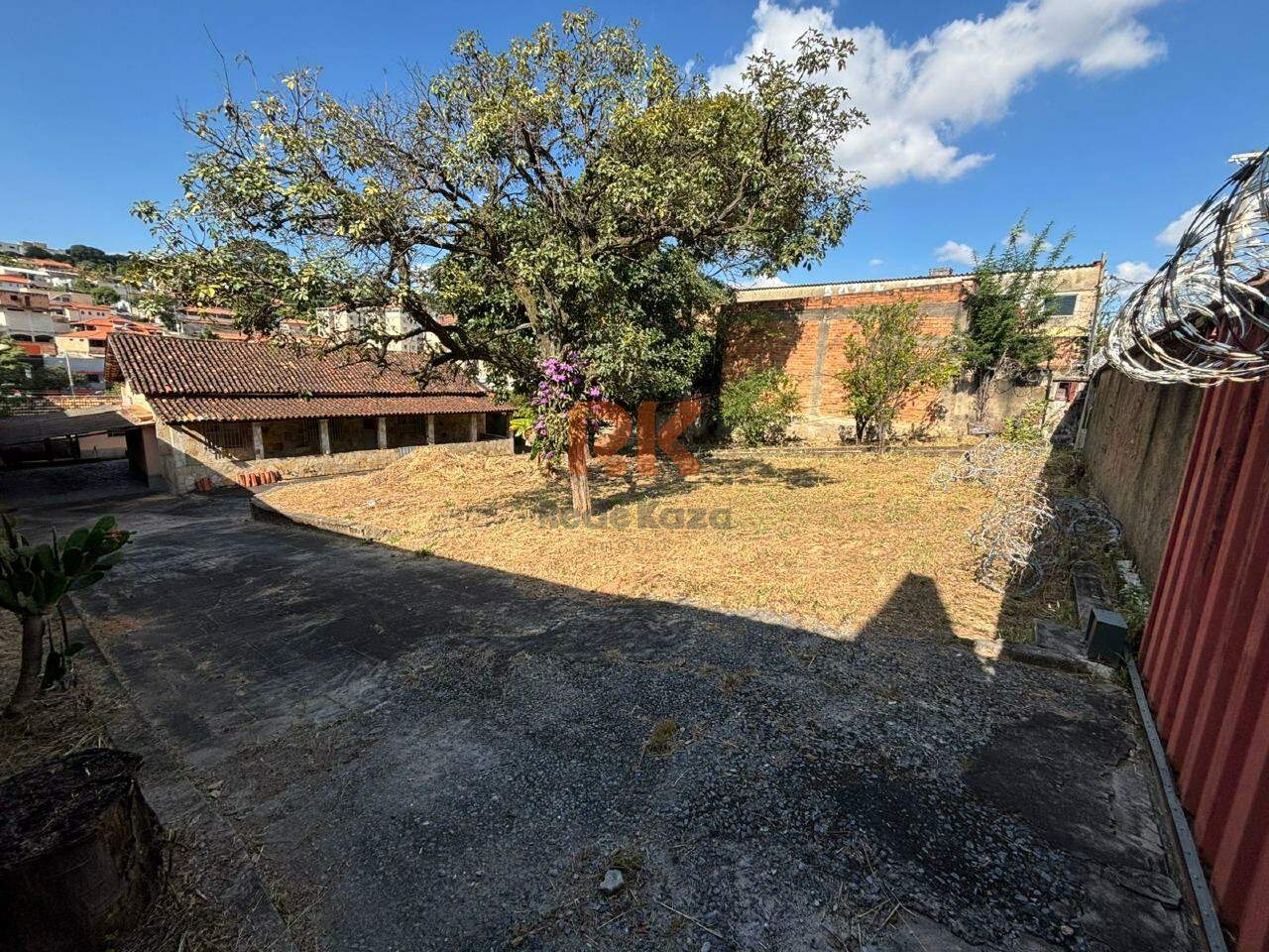 Lote Comercial à venda no Venda Nova: 