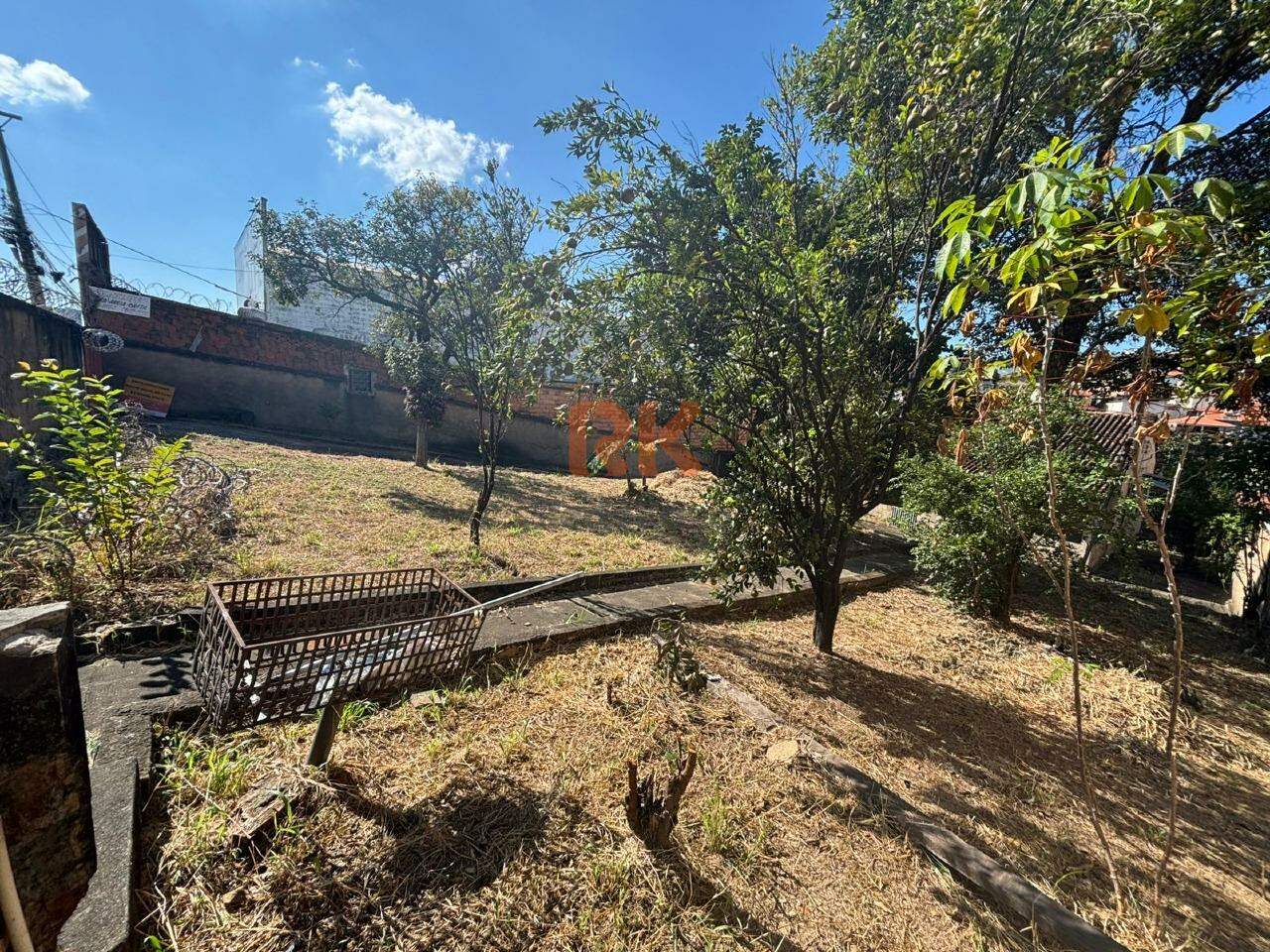 Lote Comercial à venda no Venda Nova: 