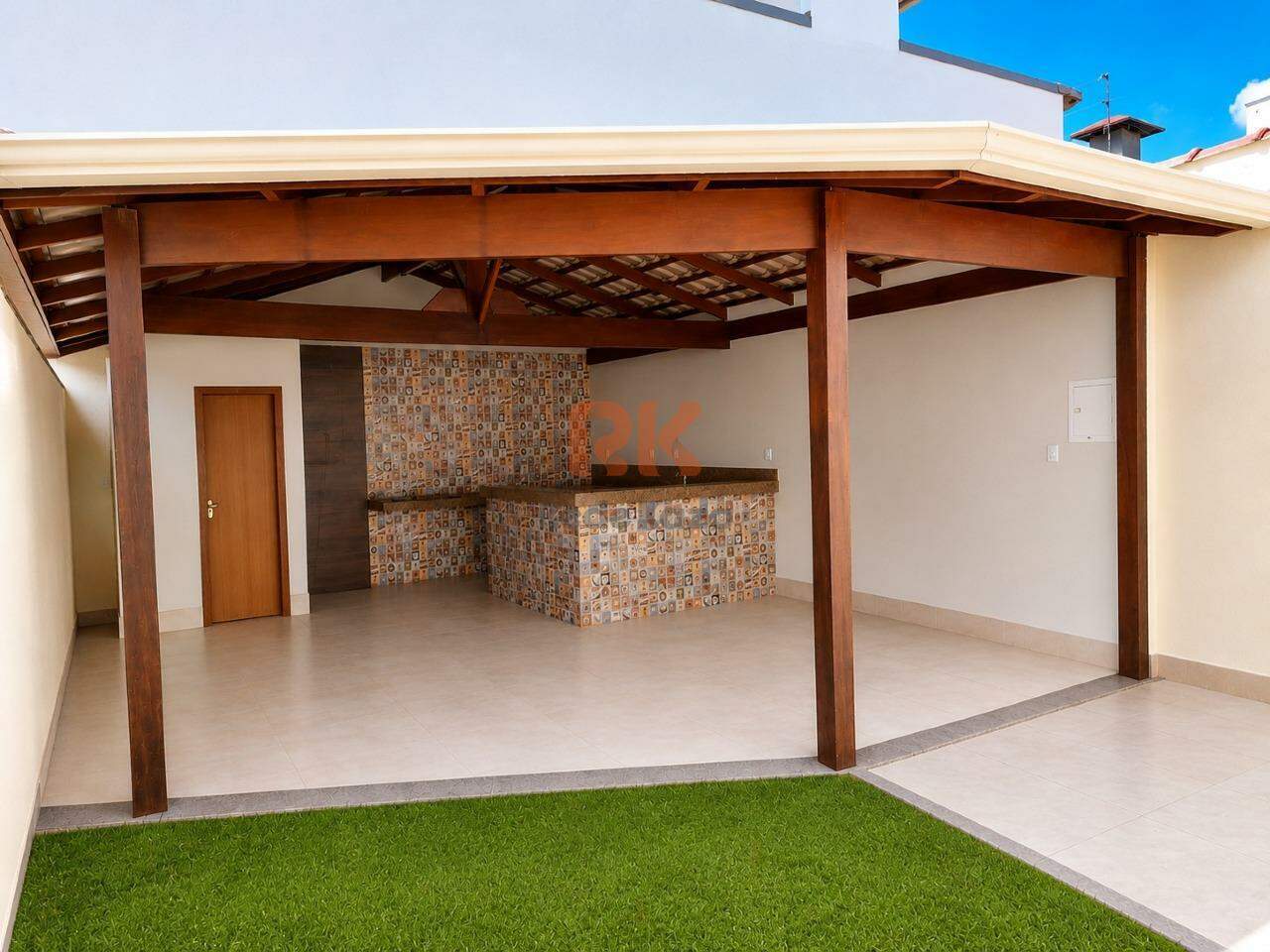 Casa geminada à venda no Três Barras: 