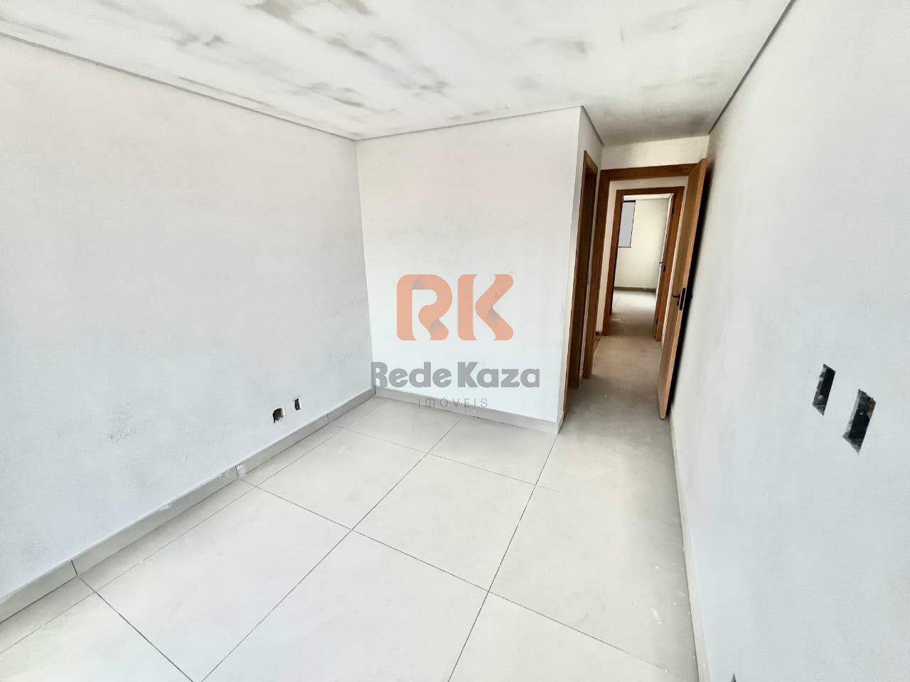 Casa geminada à venda no Copacabana: 