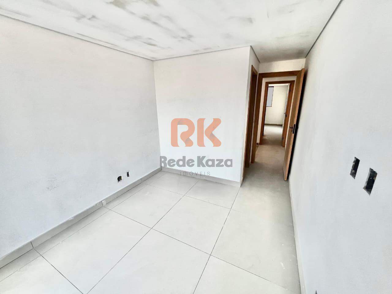 Casa geminada à venda no Copacabana: 