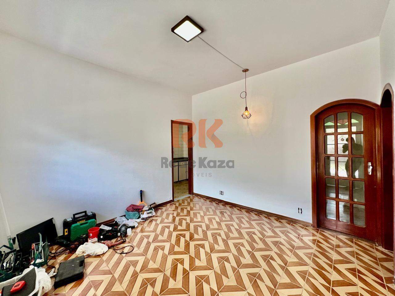 Casa para aluguel no Heliópolis: 