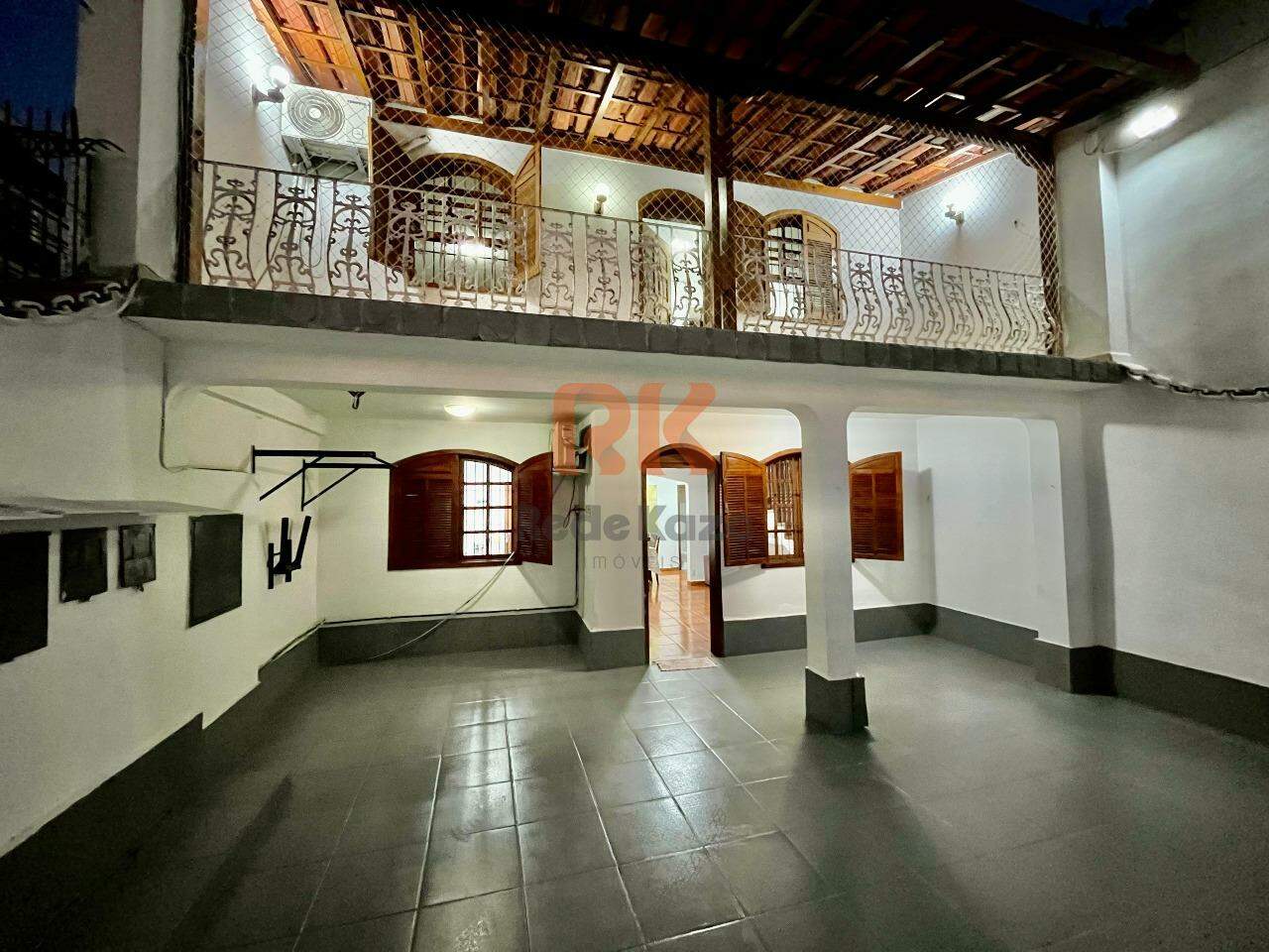 Casa à venda no Dona Clara: 