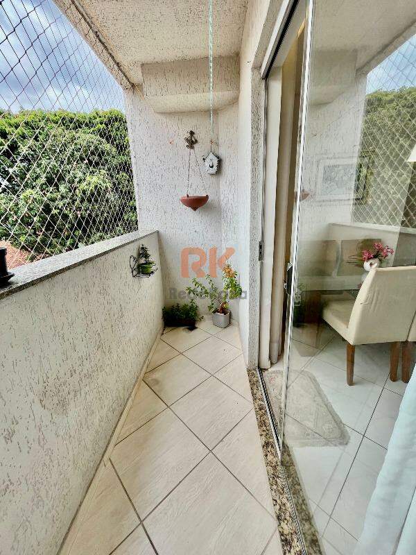 Apartamento à venda no Santa Terezinha: 