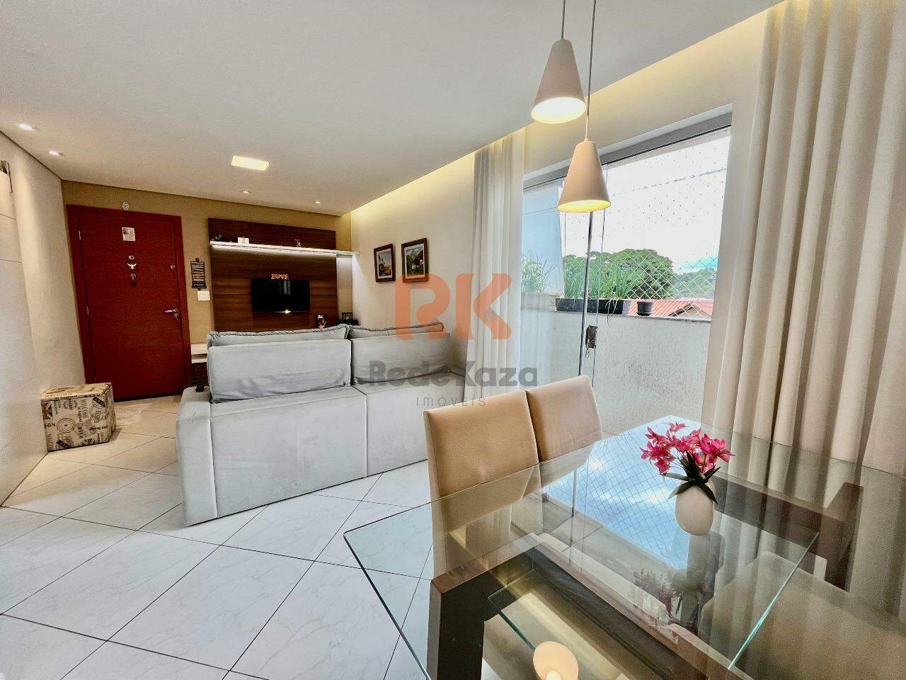 Apartamento à venda no Santa Terezinha: 