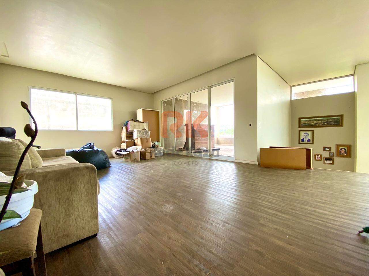 Casa à venda no Trevo: 