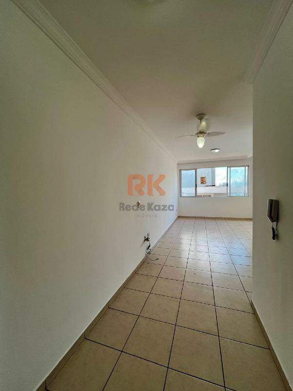 Apartamento para aluguel no Castelo: 
