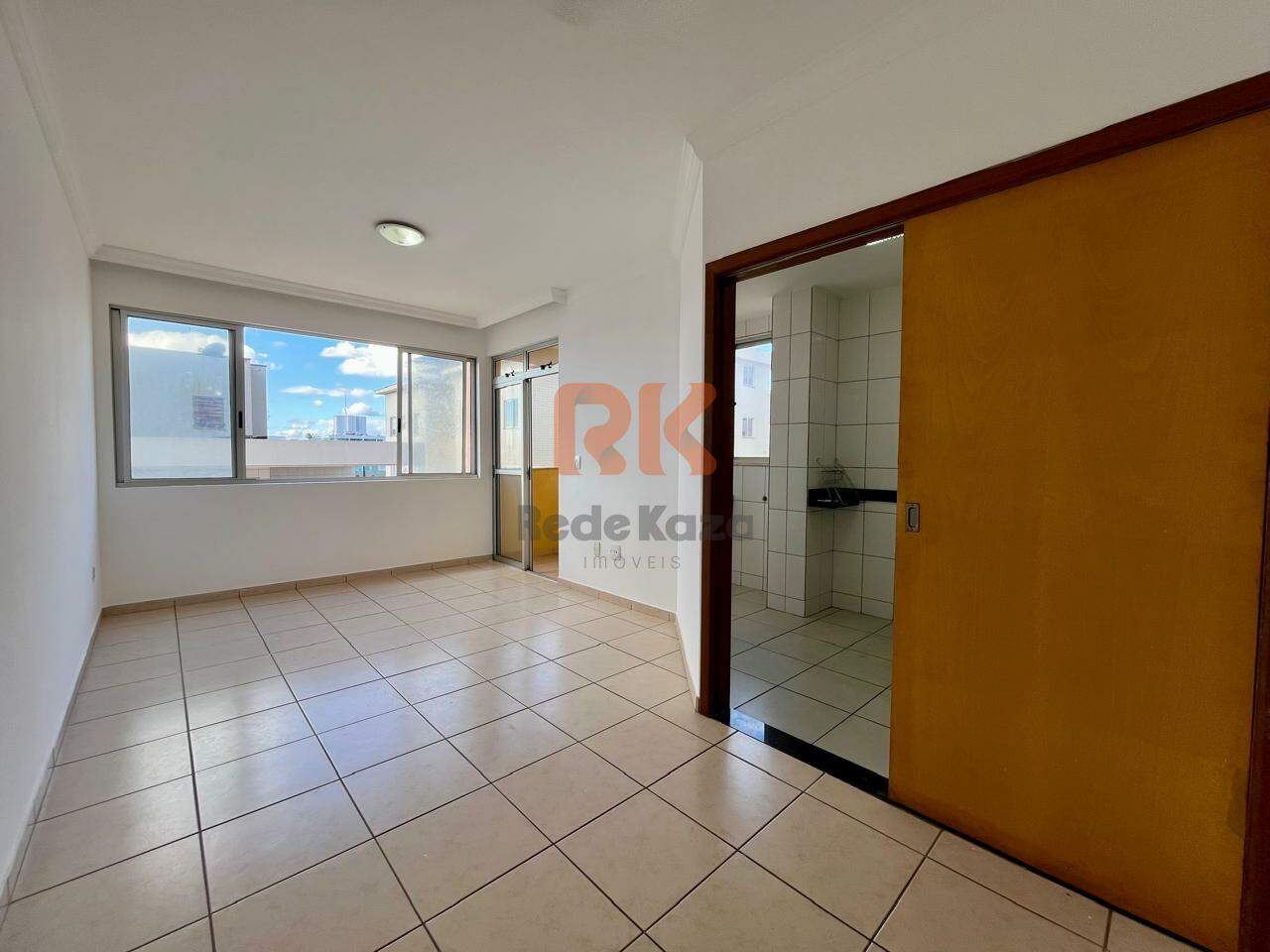Apartamento para aluguel no Castelo: 