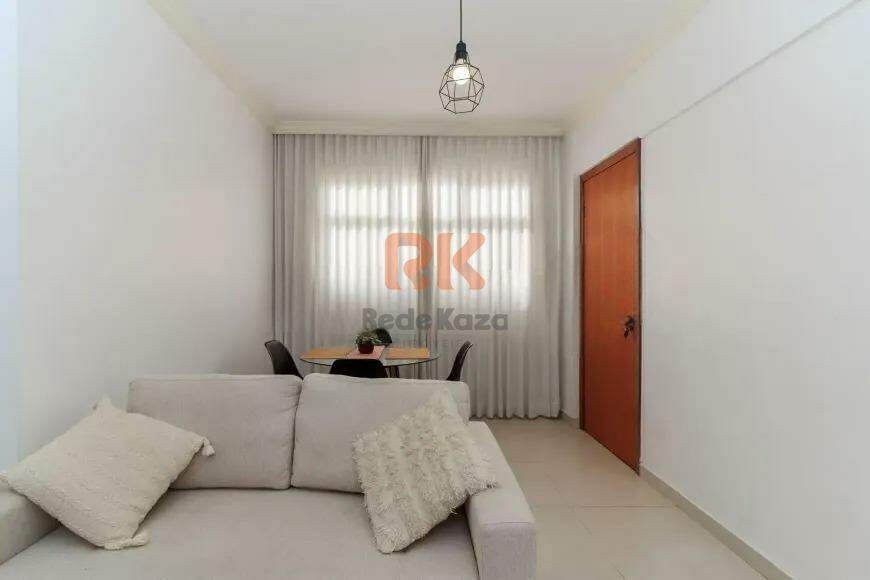 Apartamento à venda no Castelo: 