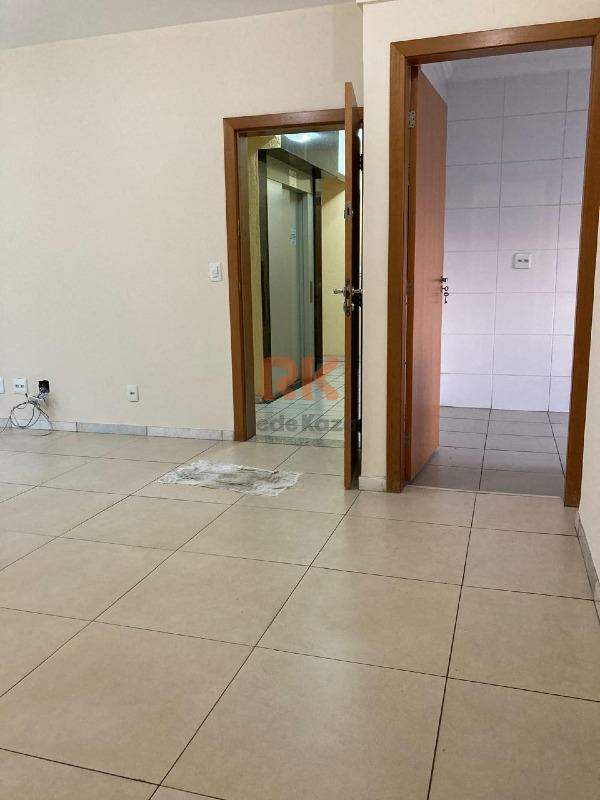 Área privativa para aluguel no Dona Clara: 