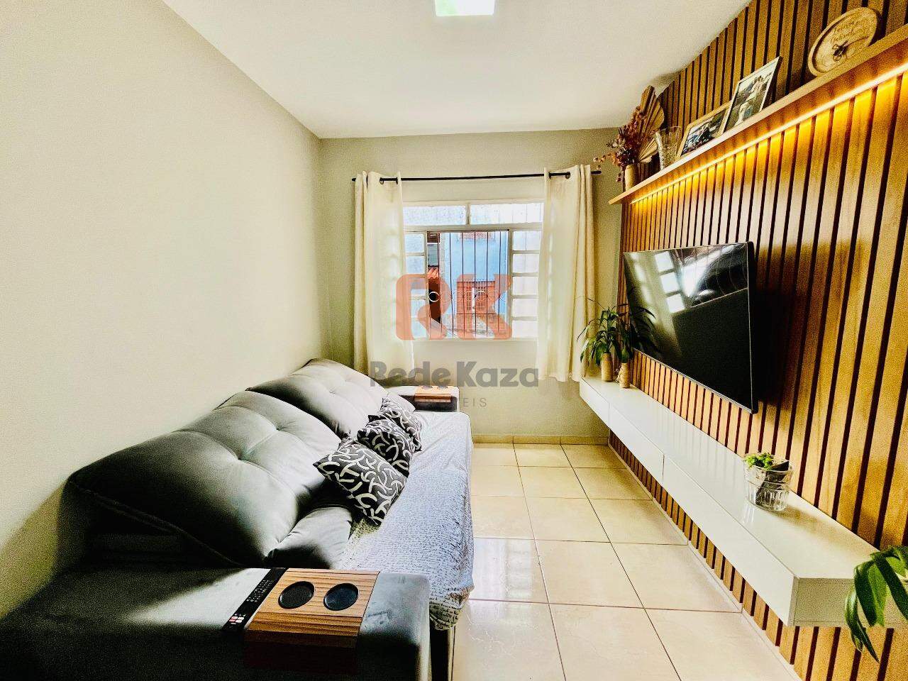 Casa à venda no Dona Clara: 
