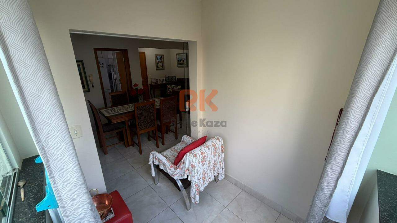 Apartamento à venda no Manacás: 