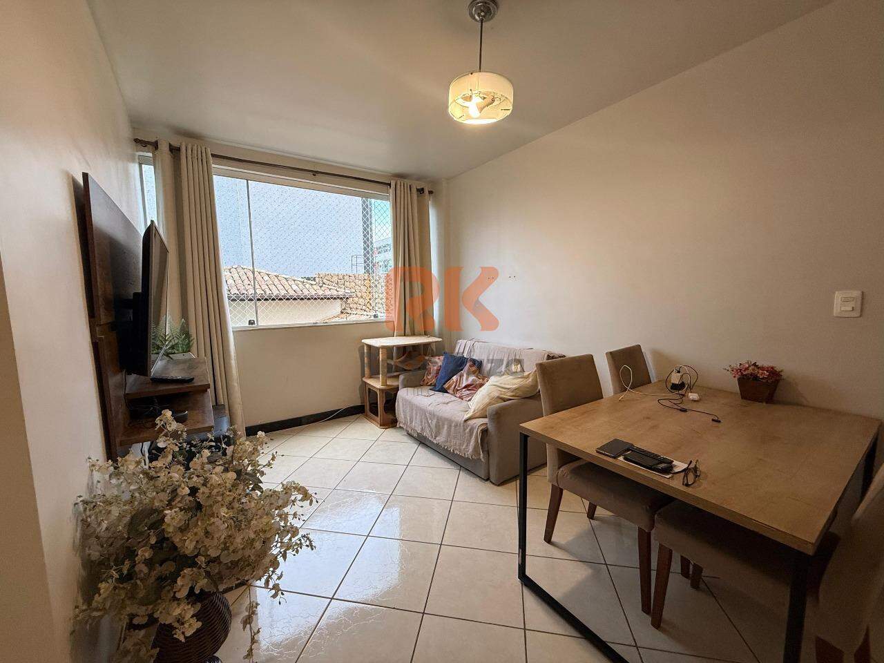 Apartamento à venda no Castelo: 