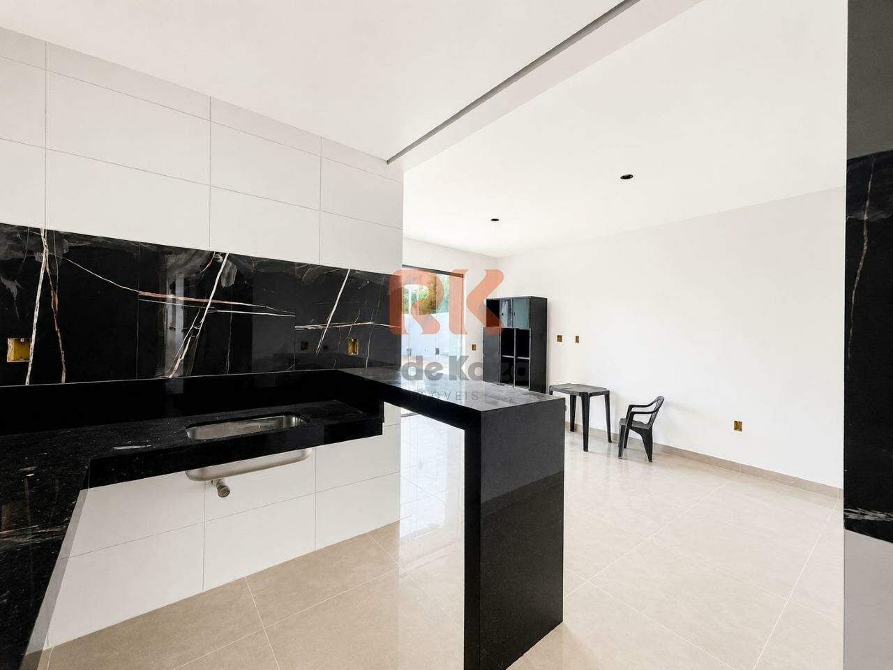 Casa geminada à venda no Parque XangriLá: 