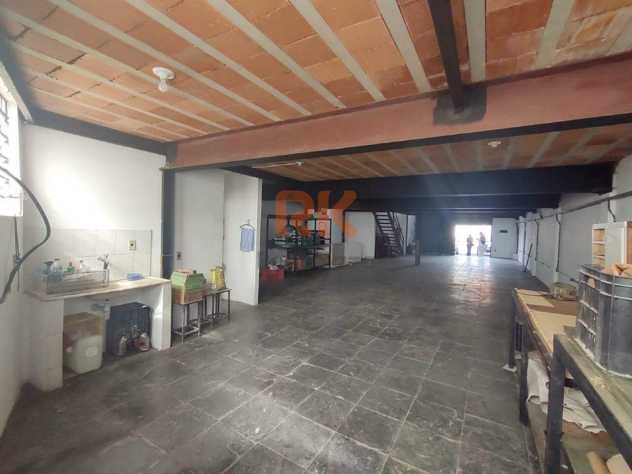 Loja à venda no Planalto: 