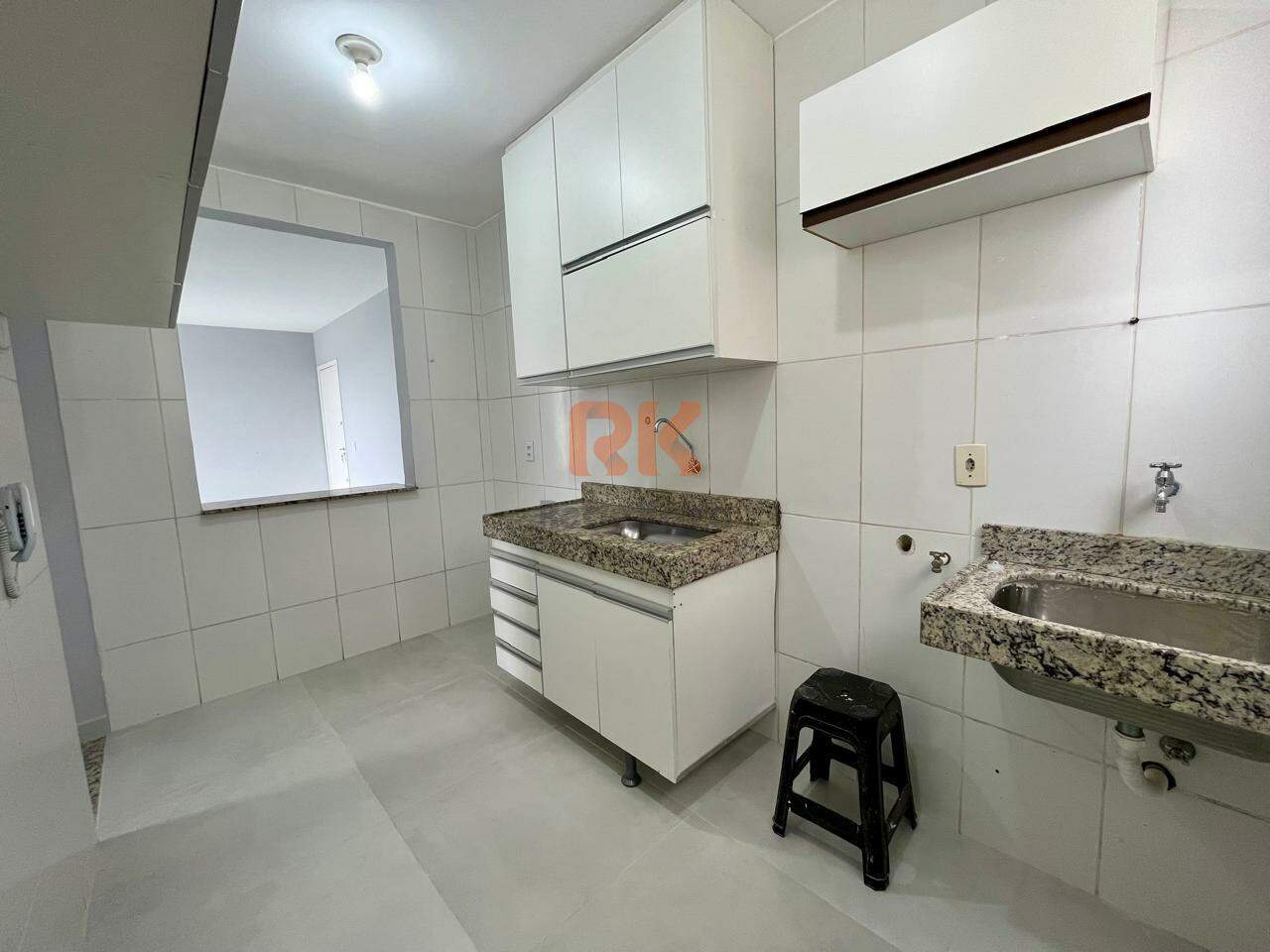 Apartamento para aluguel no Cabral: 
