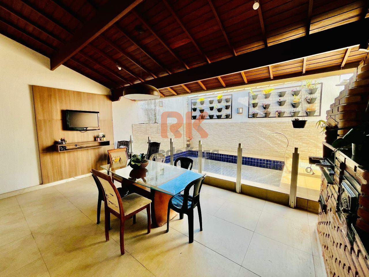 Casa à venda no Santa Amélia: 
