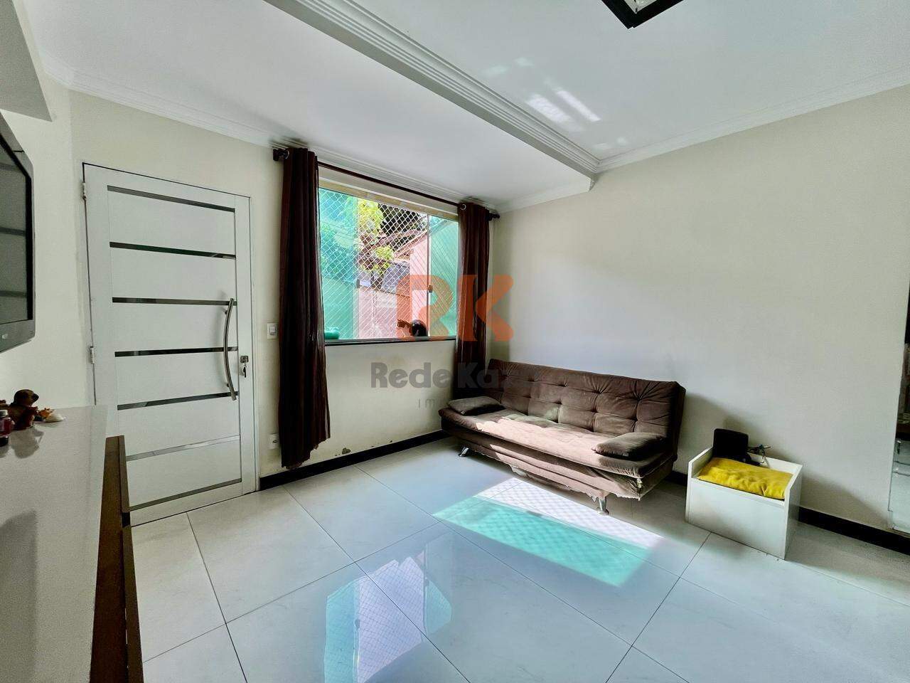 Casa à venda no Planalto: 