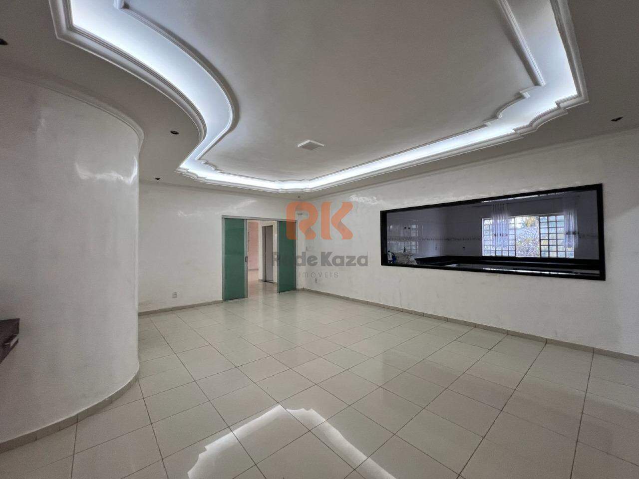 Casa para aluguel no Chácaras Reunidas Santa Terezinha: 