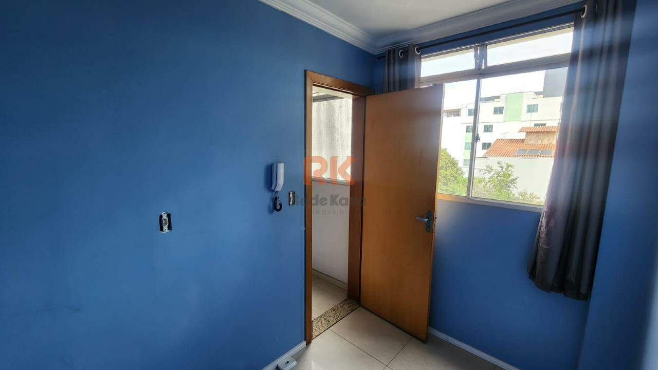 Cobertura para aluguel no Arvoredo: 