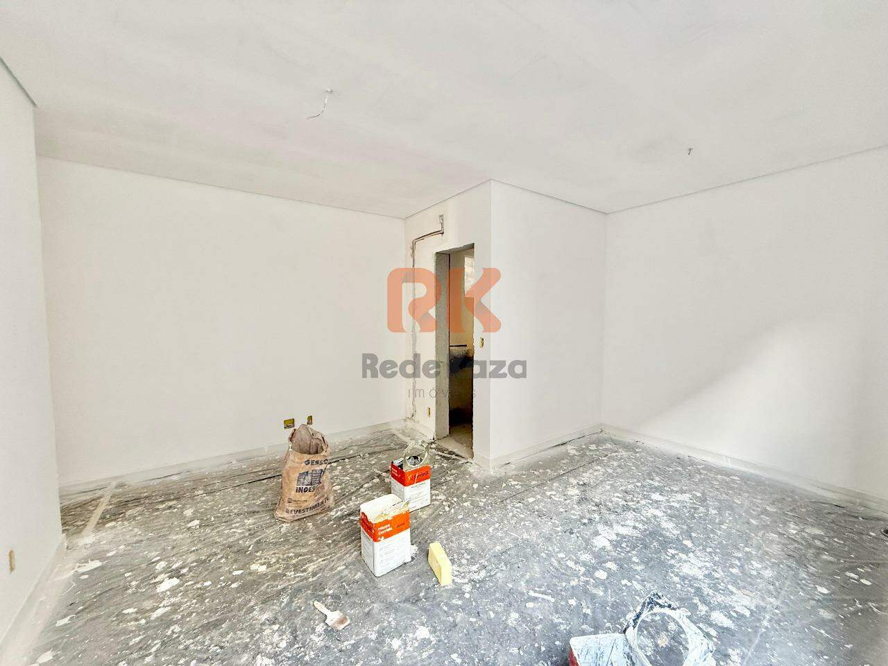 Casa à venda no Planalto: 