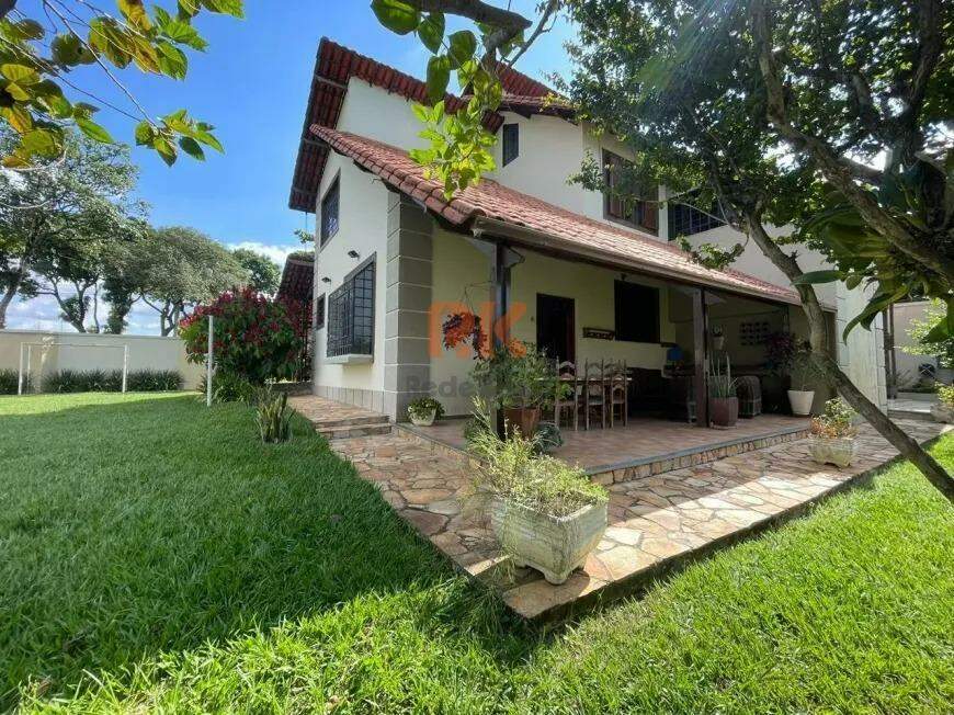 Casa à venda no Garças: 