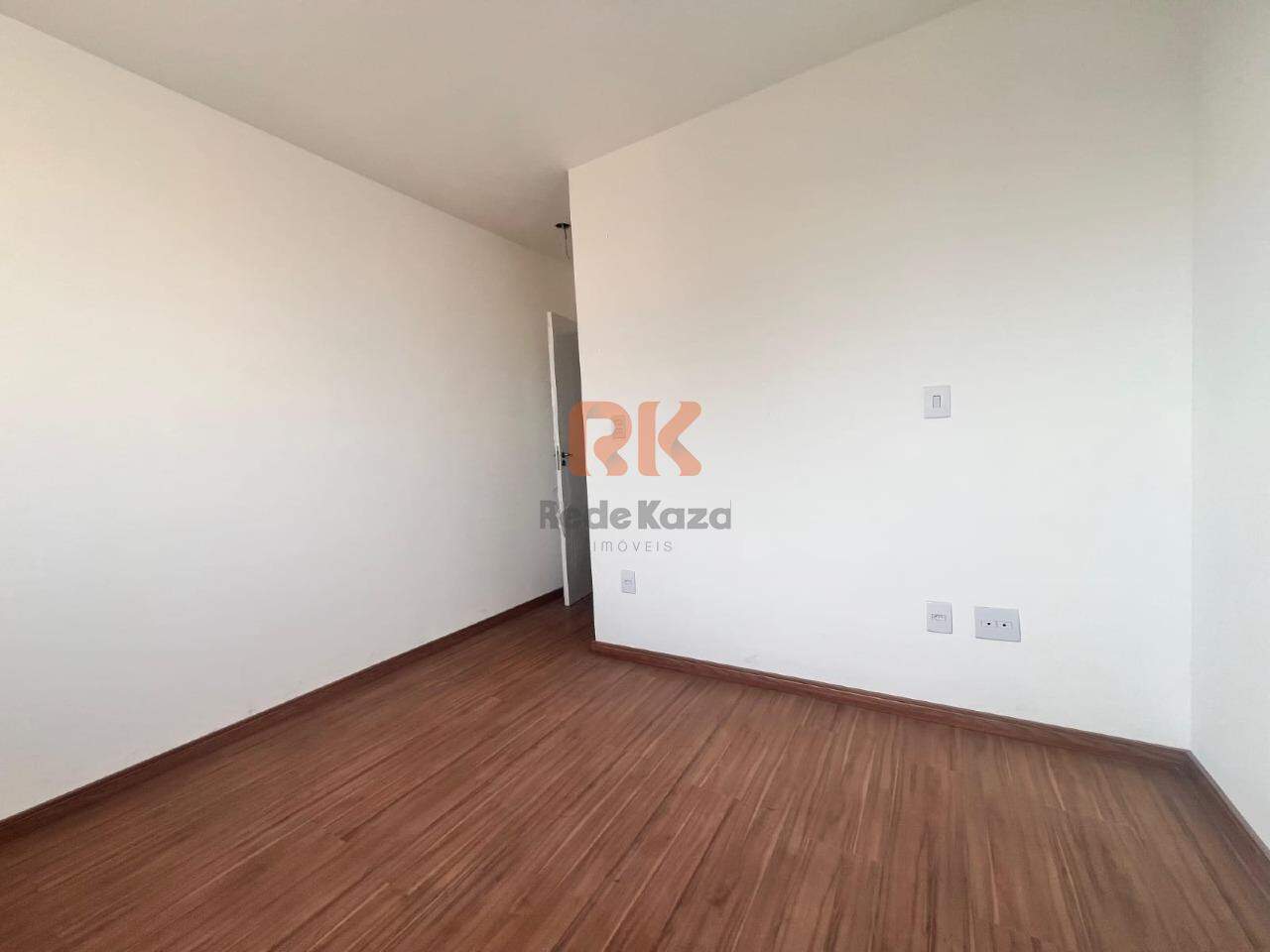 Apartamento à venda no Parque Turistas: 