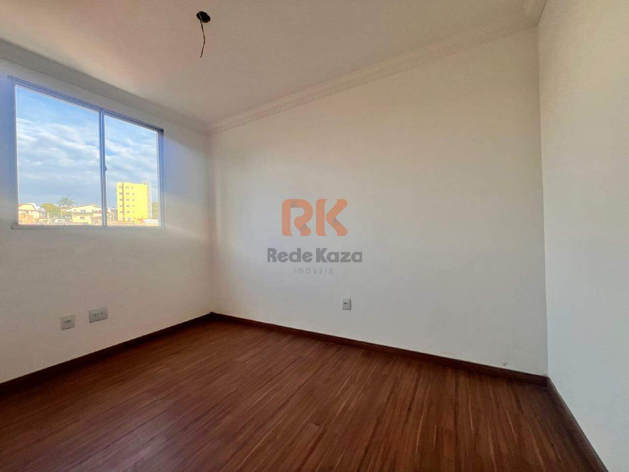 Apartamento à venda no Parque Turistas: 
