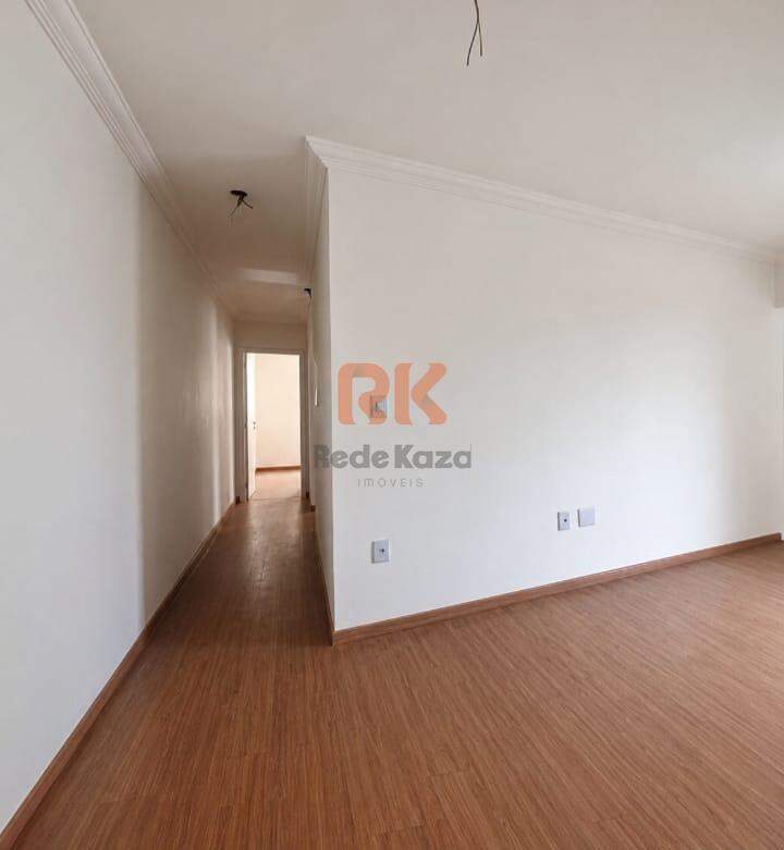 Apartamento à venda no Parque Turistas: 