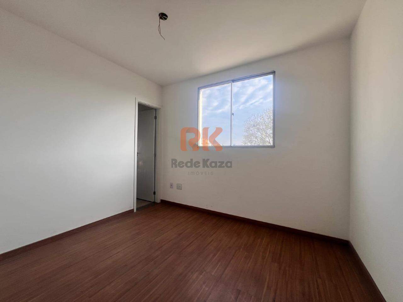 Apartamento à venda no Parque Turistas: 