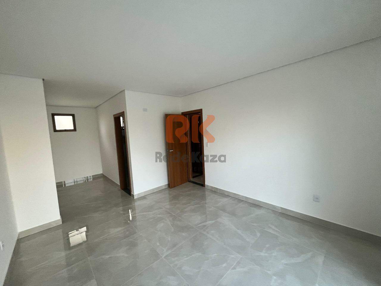 Casa em condomínio à venda no Trevo: 