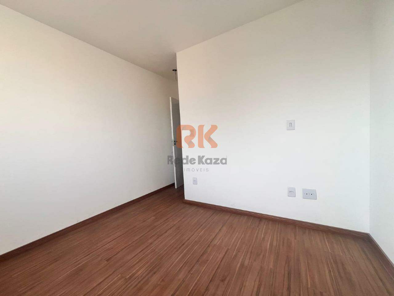Apartamento à venda no Parque Turistas: 