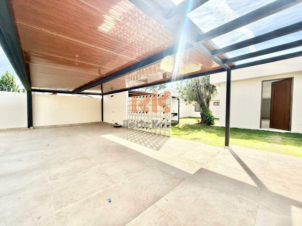 Casa à venda no Jaraguá: 