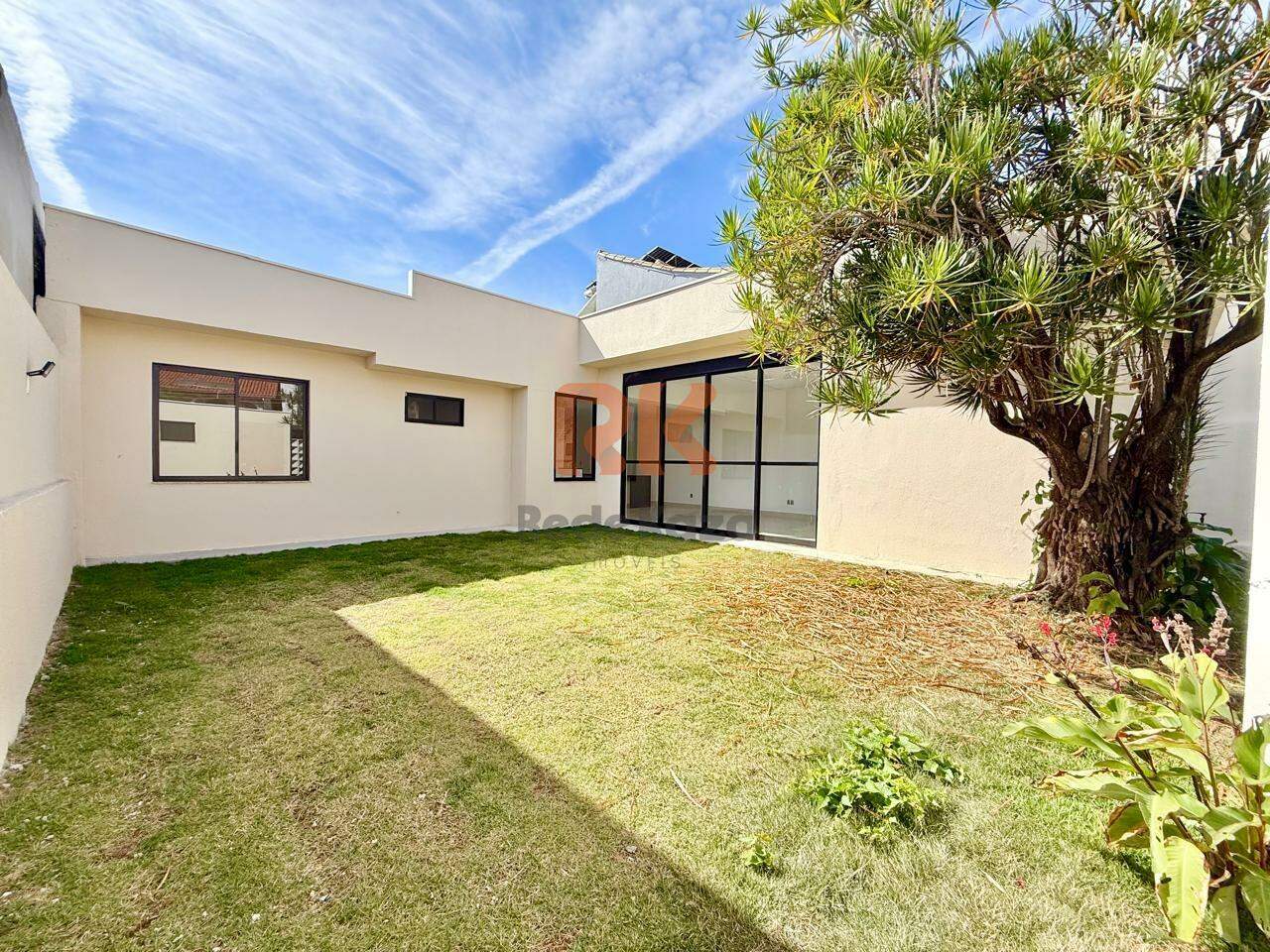 Casa à venda no Jaraguá: 
