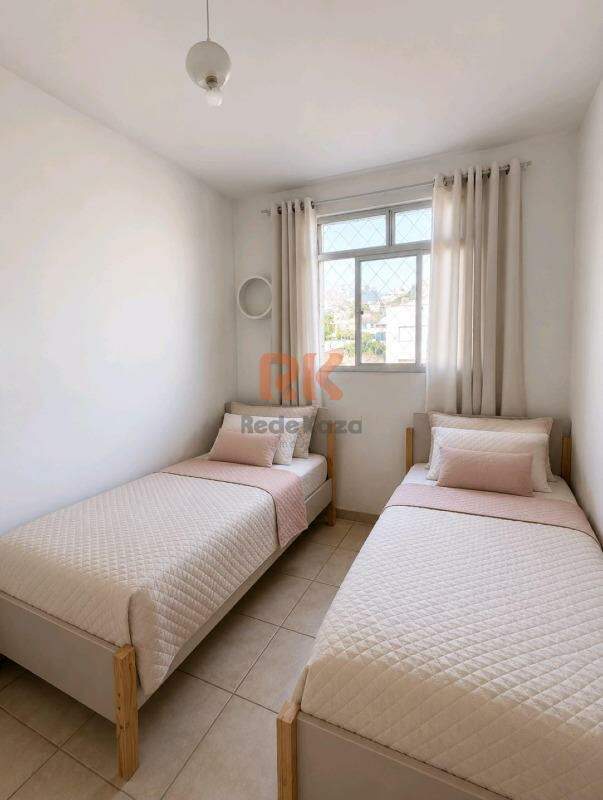 Apartamento à venda no Cabral: 
