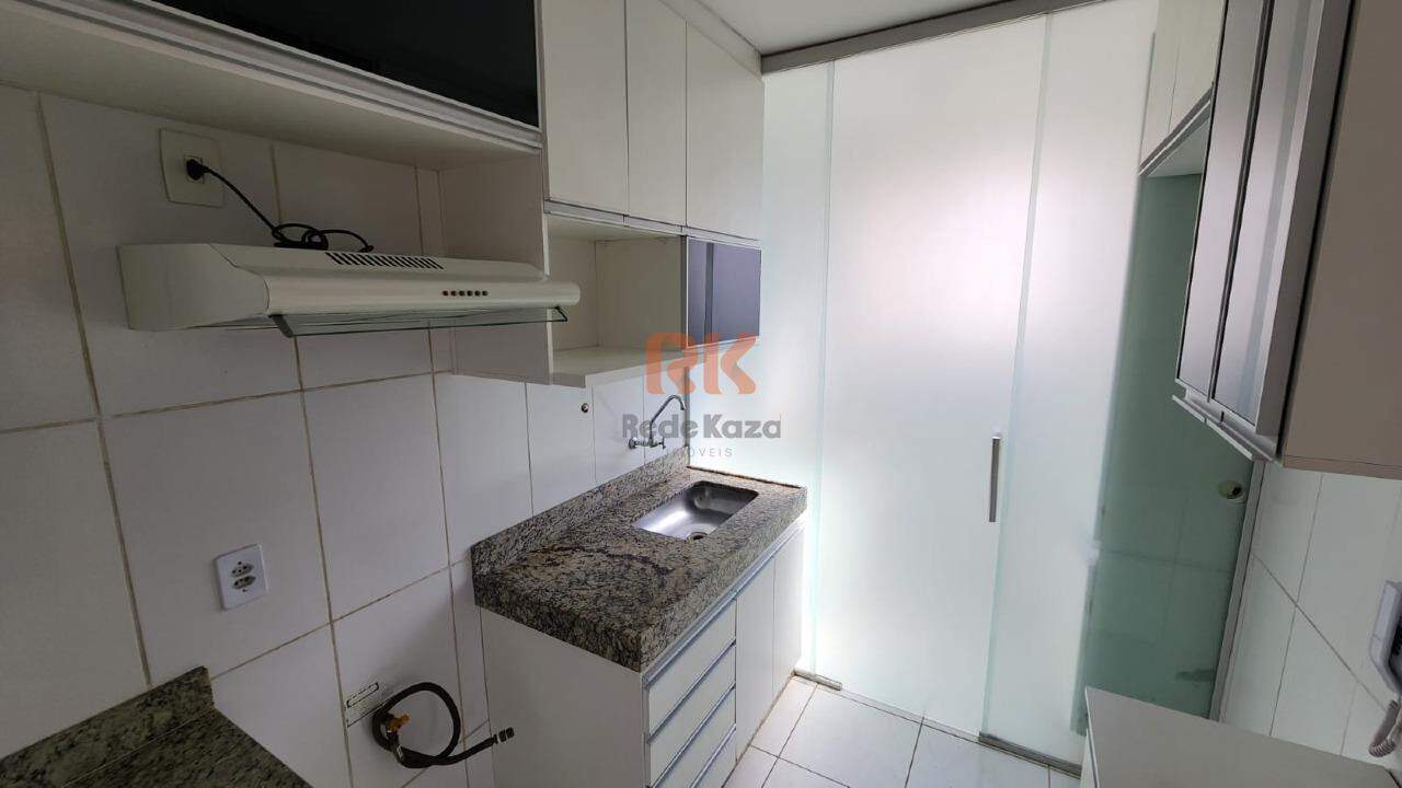 Apartamento para aluguel no Cabral: 