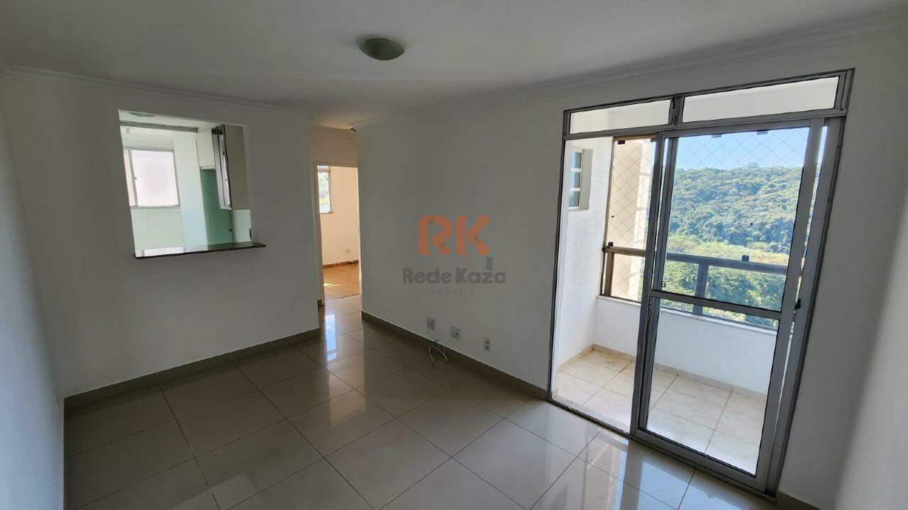 Apartamento para aluguel no Cabral: 