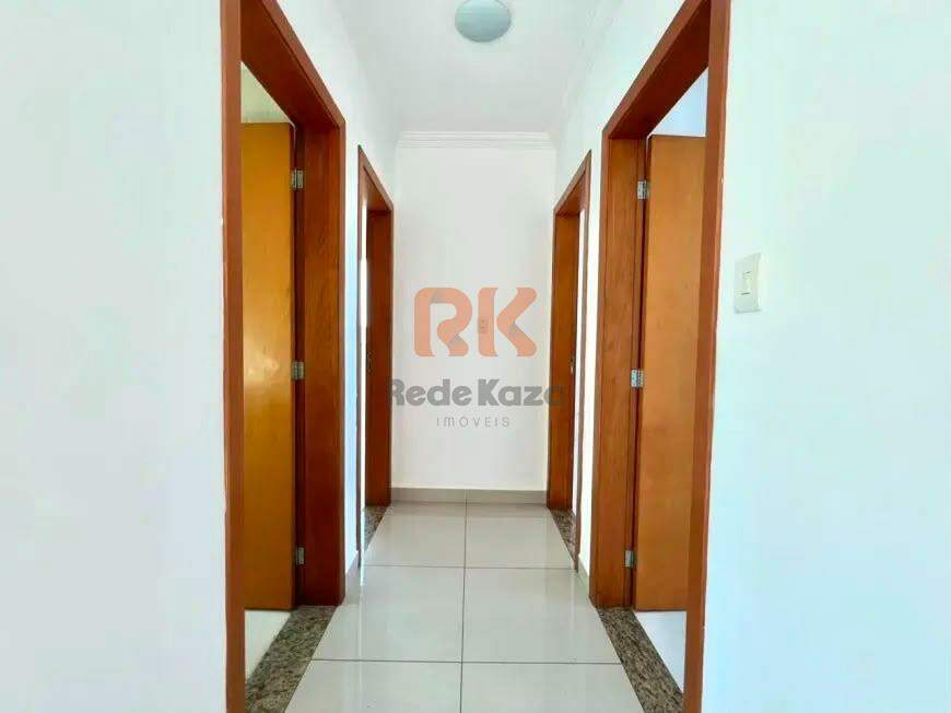 Apartamento à venda no Santa Mônica: 