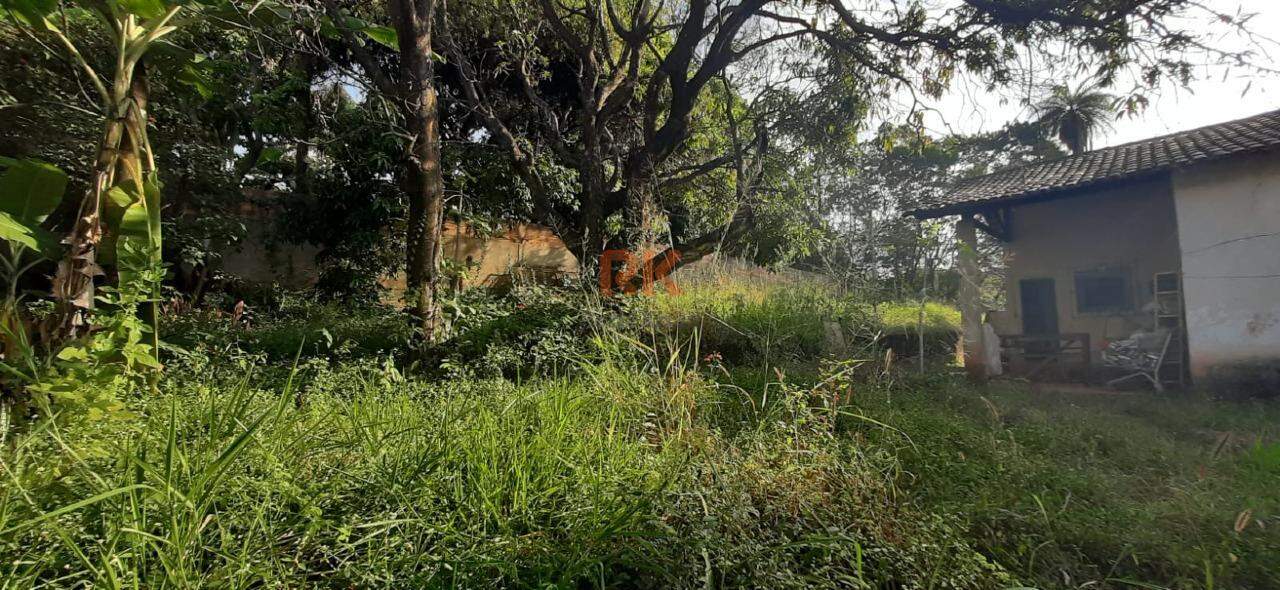 Lote à venda no Trevo: 